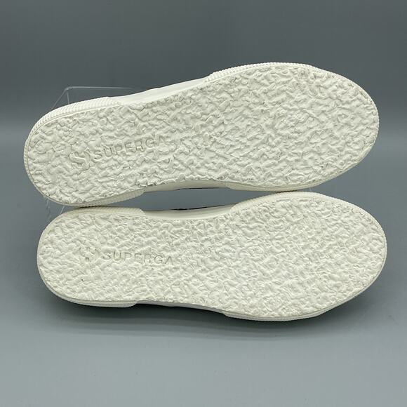 NEW superga Women’s 2750 Sneakers Beige/Black Size 6W US/36 EU - Picture 8 of 10